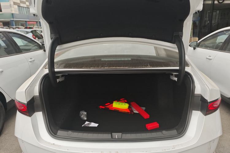 Used BYD Qin PLUS 2025 DM-i Smart Drive 55KM Leading Model
