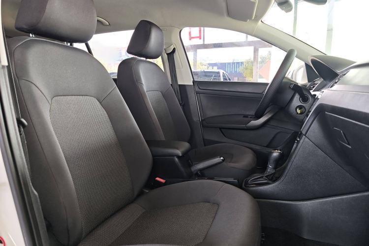 Used Skoda Rapid Spaceback 2016 Revised Version 1.6L Automatic Front-Drive Edition
