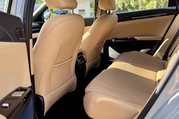 Used  L6 2023 125km Starship
