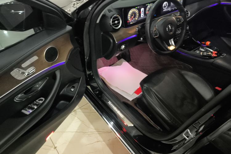 Used Mercedes-Benz E-Class 2017 E 300 L Luxury Model
