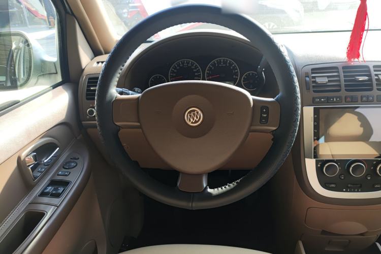 Used Buick GL8 2014 2.4L Classic Edition
