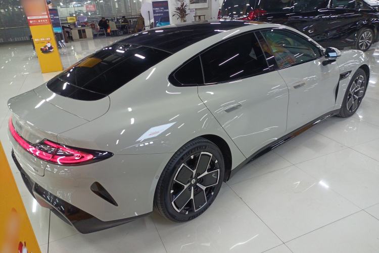 Used Xiaomi Auto SU7 2024 Rear-Drive Long-Range Intelligent Driving Version
