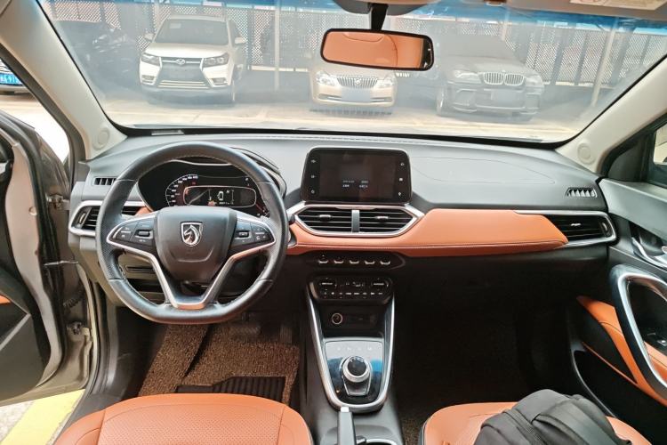 Used Baojun 510 2017 1.5L Automatic Luxury Model
