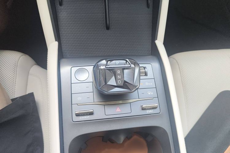 Used BYD Qin L 2024 DM-i 120KM Leading Model
