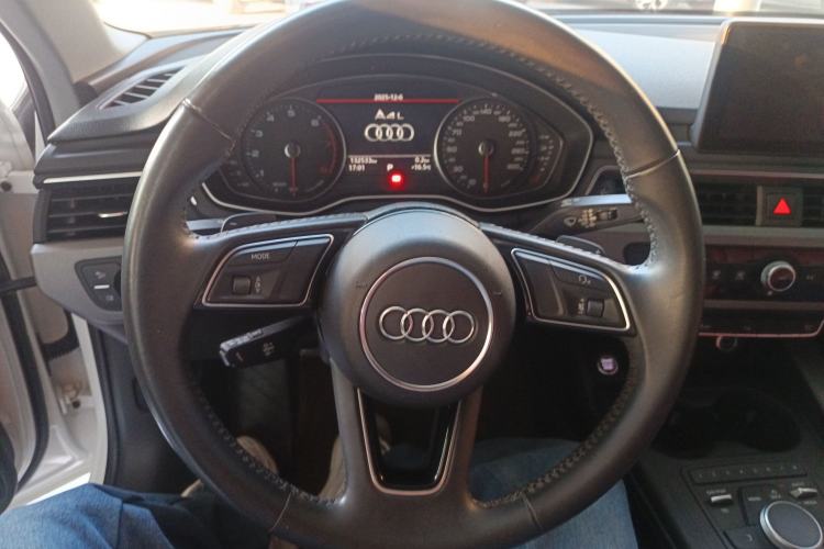 Used Audi A4L 2018 30th Anniversary Edition 40 TFSI Trendy Model