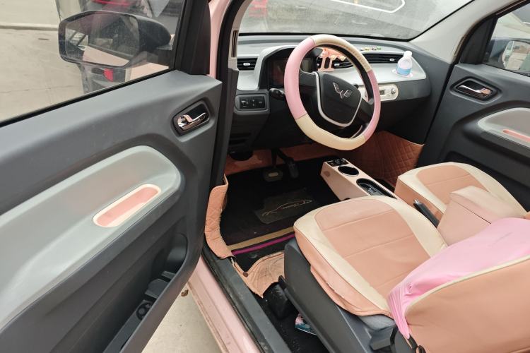 Used Wuling Hongguang MINIEV 2022 Macaron Fashion Model Lithium Iron Phosphate
