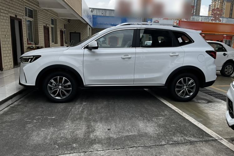 Used Roewe RX5 2025 PLUS 330TGI Automatic Trendsetting Smart Edition
