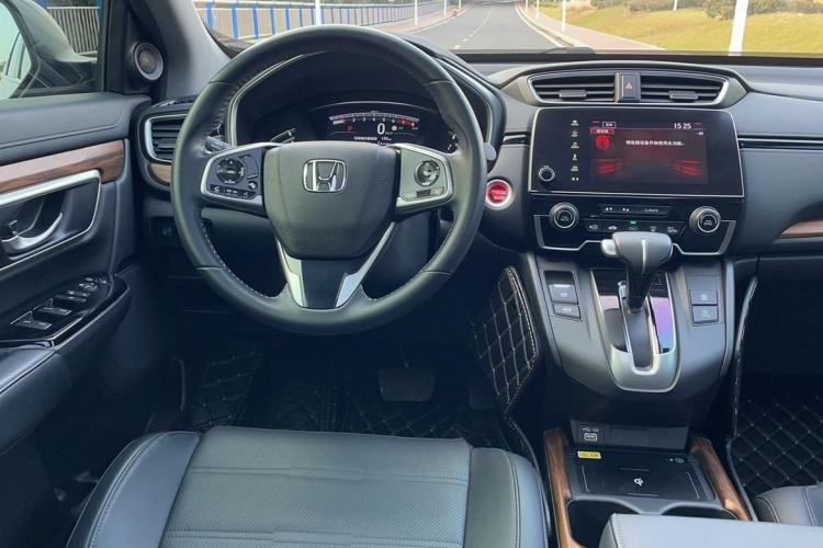 Used Honda CR-V 2021 240TURBO CVT 2WD Fashion Edition