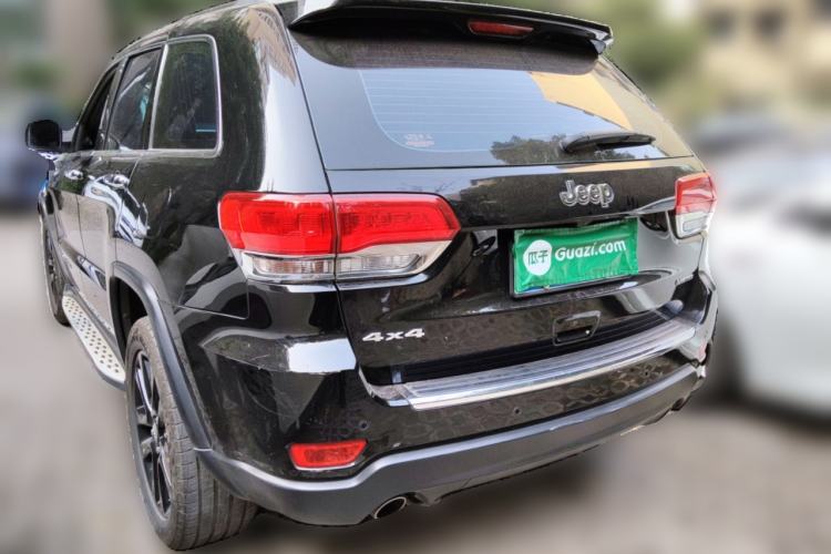 Used  Grand Cherokee (Import) 2017 3.0L Comfort Navigation Edition
