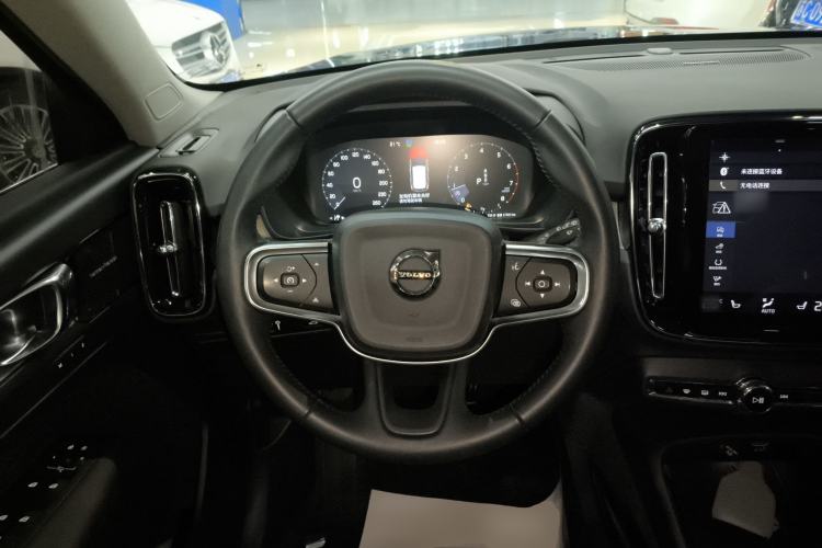 Used Volvo XC40 2020 T4 4x4 Zhiya Luxury Edition