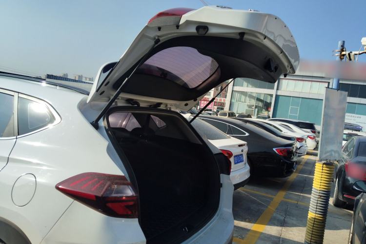 Used Hyundai Tucson 2019 280TGDi Dual-Clutch Two-Wheel Drive Fashion Edition China VI Standard
