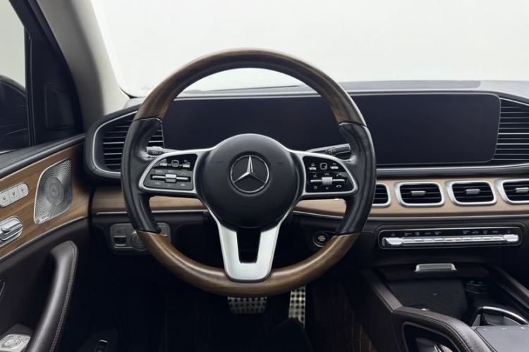 Used Mercedes-Benz GLS 2021 Facelift GLS 450 4MATIC Luxury Edition
