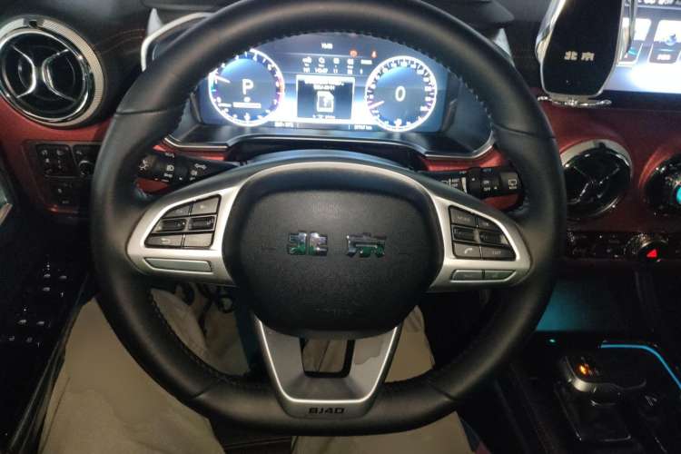 Used Beijing Auto BJ40 2020 2.0T Automatic Four-Wheel Drive Urban Hunter Edition Chivalrous Type