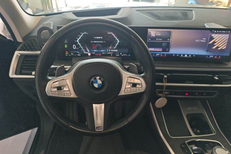 Used BMW X5 2023 xDrive 30Li Luxury M Sport Night Edition Package
