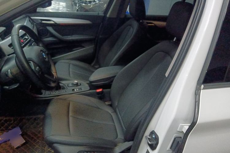 Used BMW X1 2019 sDrive20Li Leading Model
