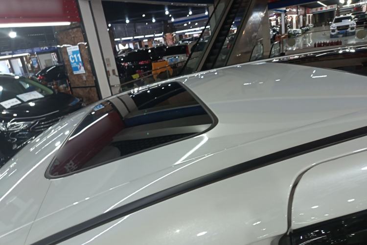 Used Honda Elysion 2019 2.0L Hybrid Supreme Edition
