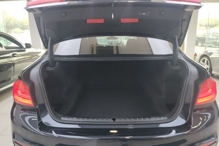 Used BMW 5 Series 2020 525Li M Sport Package