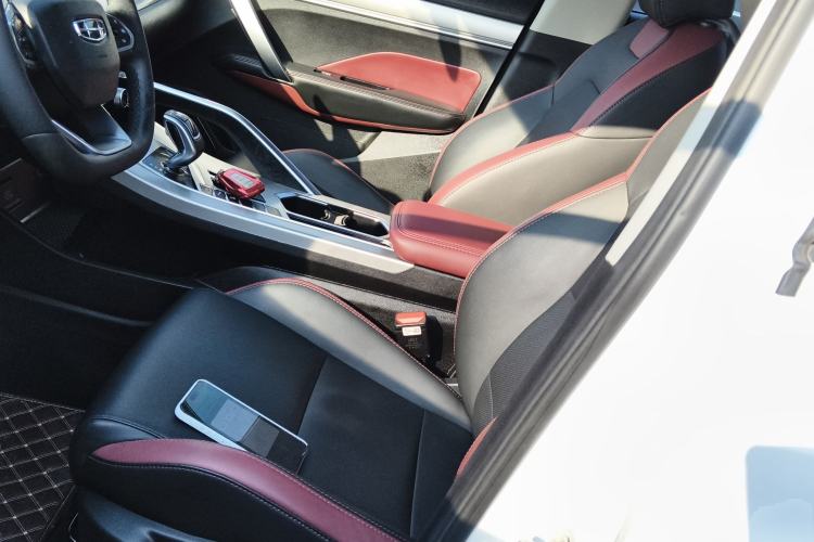 Used Geely Auto Coolray 2020 Facelift 240T DCT Hunter
