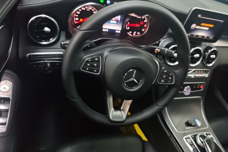 Used Mercedes-Benz C-Class 2017 Facelift C 200 L Sport Edition