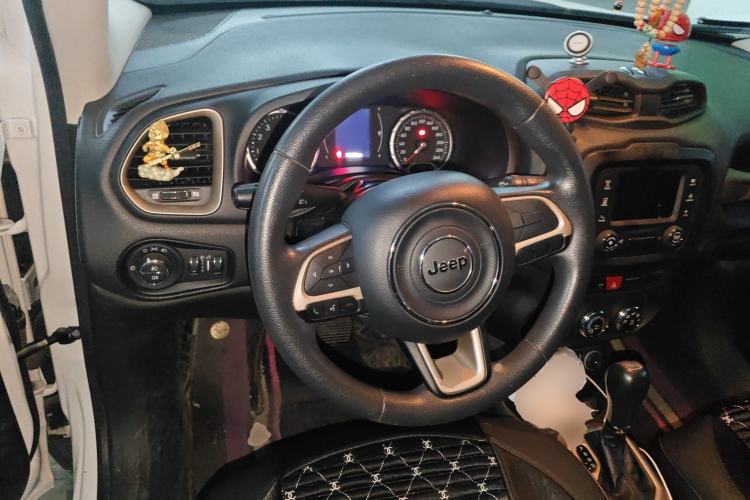 Used  Renegade 2017 180T Automatic High-Energy Version
