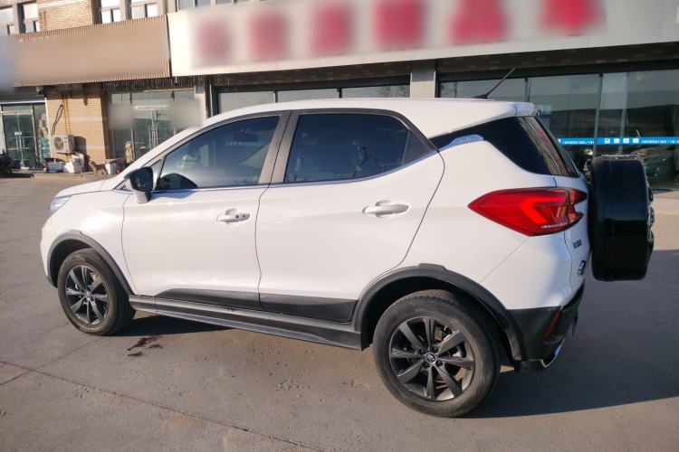 Used BYD Yuan New Energy 2019 EV535 Smart Connect Trendsetting Model
