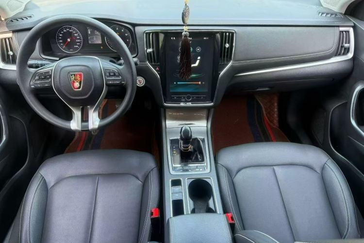 Used Roewe i6 2020 PLUS 1.6L CVT 4G Connected Glory Holographic Edition