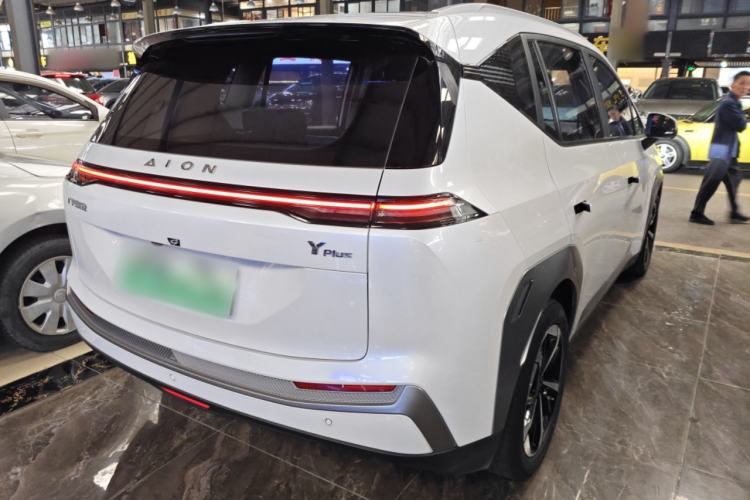 Used AION Y 2022 Plus 70 Smart Edition