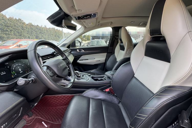 Used Lynk & Co 05 2022 2.0T Two-Wheel Drive Shine Halo
