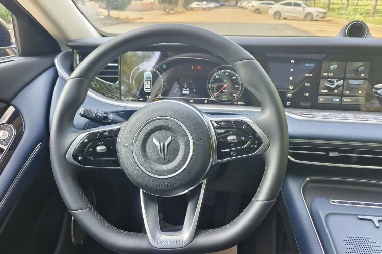 Used VOYAH FREE 2024 Ultra-Long Range Intelligent Driving Version
