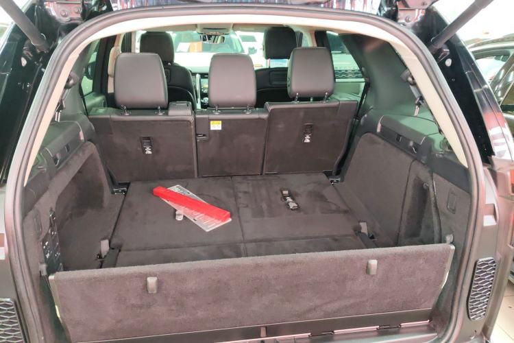 Used Land Rover Discovery 2021 360 PS R-Dynamic S