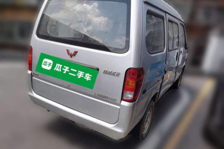 Used Wuling Zhiguang 2015 1.2L Practical LS-I Model
