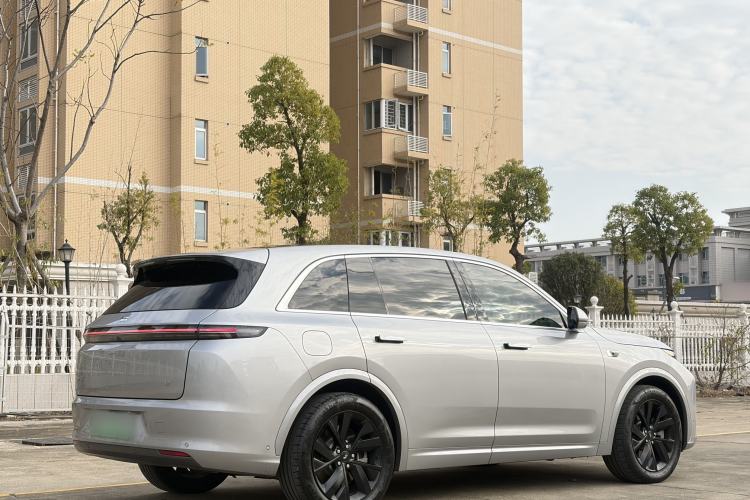 Used Li Auto L7 2023 Pro Model
