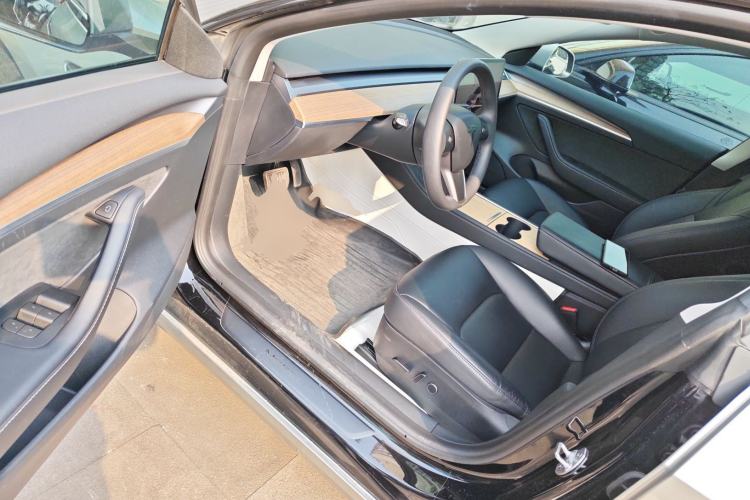 Used Tesla Model 3 2022 Rear-Wheel-Drive Version
