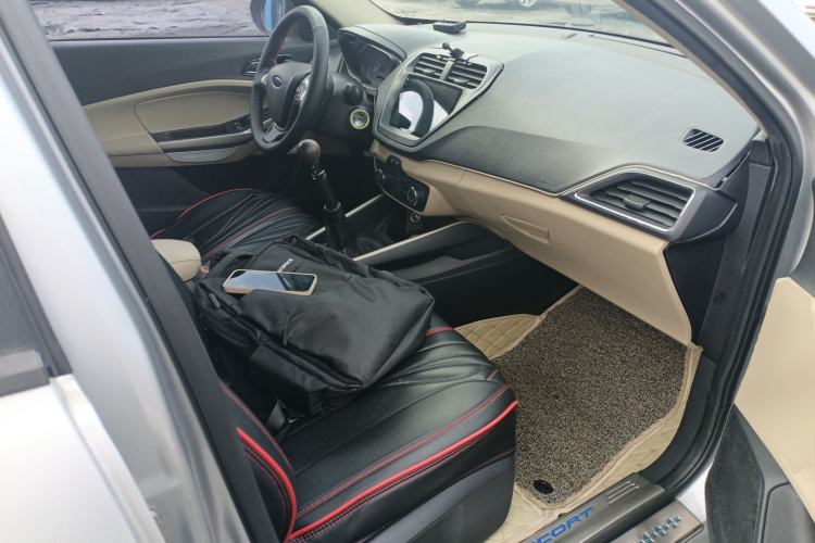 Used Ford Escort 2015 1.5L Manual Comfort Model
