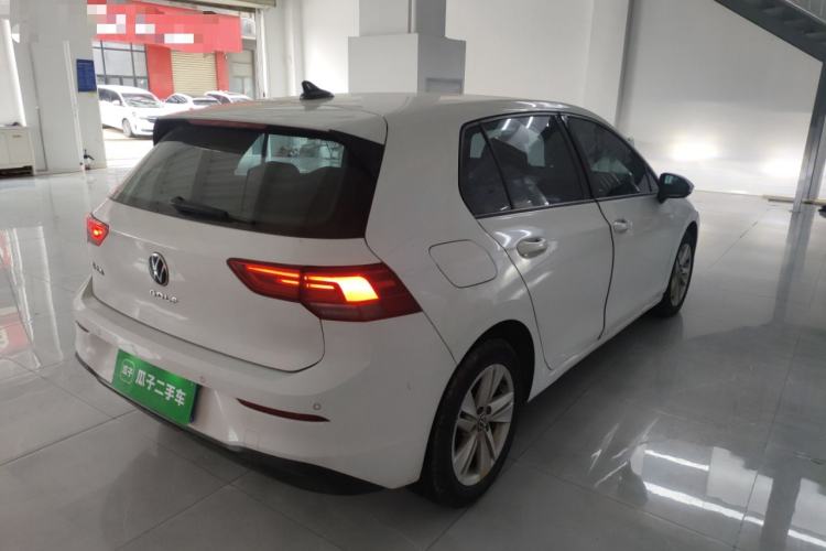 Used Volkswagen Golf 2023 200TSI DSG
