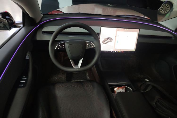 Used Tesla Model 3 2025 Rear-Wheel-Drive Version
