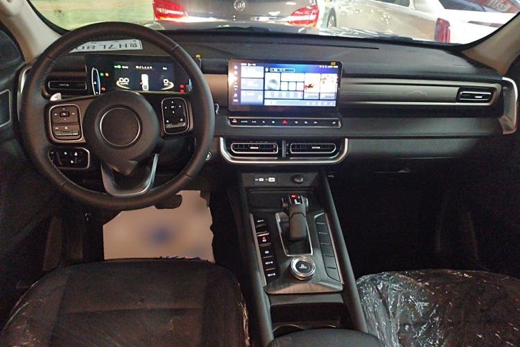 Used Great Wall Poer 2023 2.0T Passenger Version Automatic Diesel Two-Wheel Drive Comfort Trim – GW4D20M