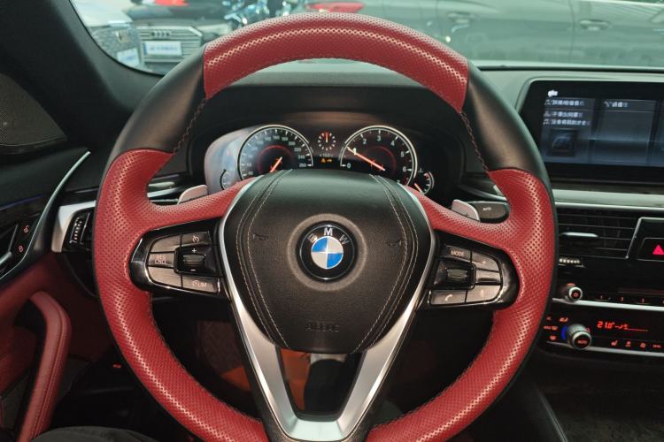 Used BMW 5 Series 2018 530Li Leading Model M Sport Package