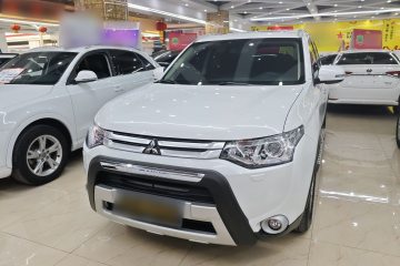 Used Mitsubishi Outlander 2014 2.4L 4x4 Deluxe Value Edition 5 Seats