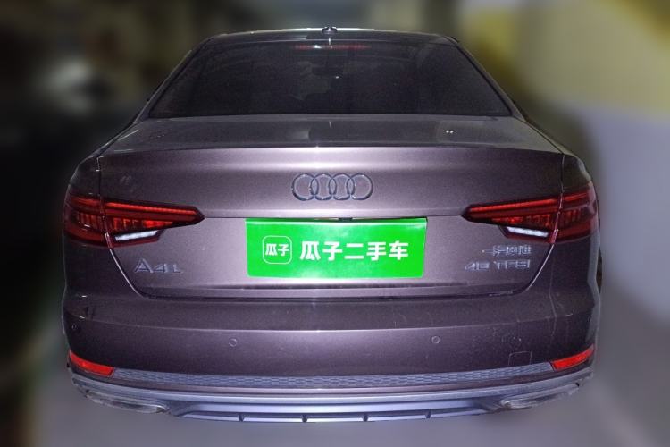 Used Audi A4L 2019 40 TFSI Fashion Version China V
