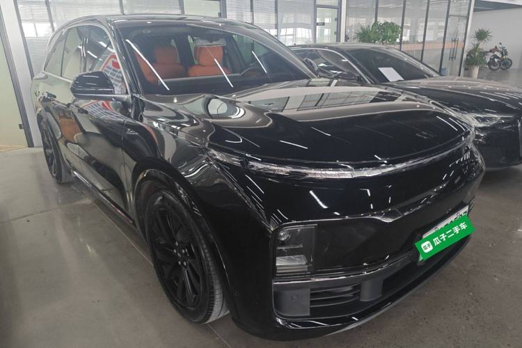 Used Li Auto L8 2023 Pro Model
