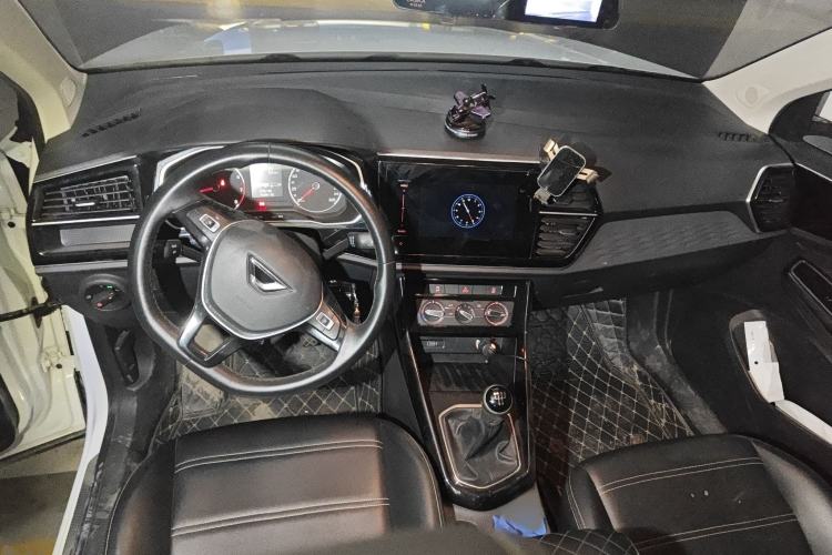 Used Jetta VS5 2022 280TSI Manual Advanced Pro Trim
