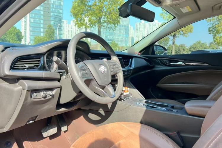 TDK.VehicleDetails.img