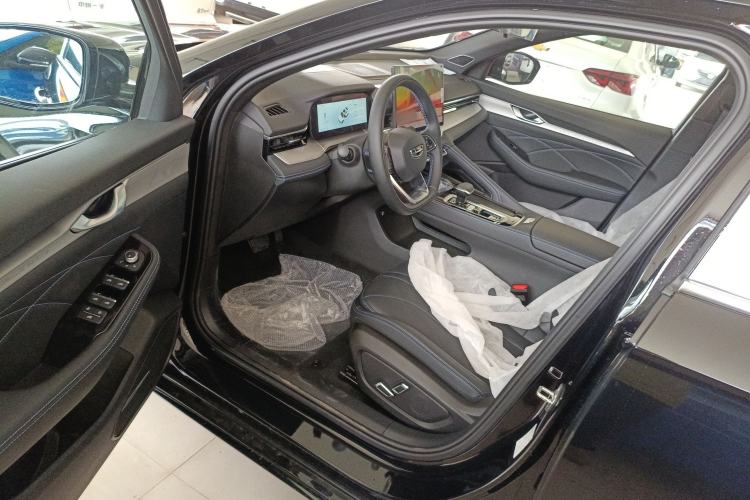 Used Geely Auto Preface 
