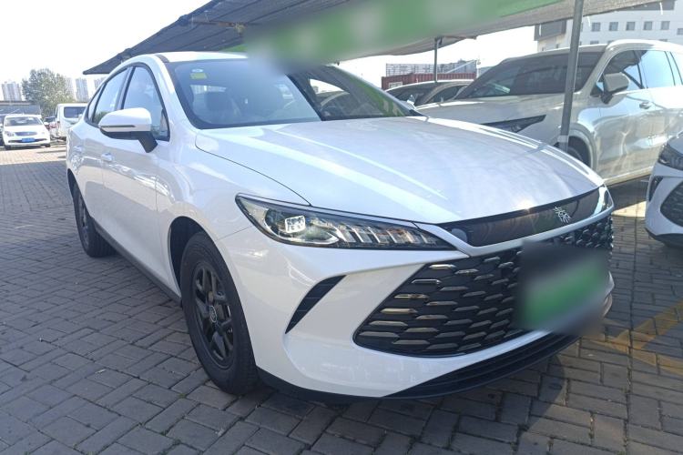 Used BYD Qin PLUS 2025 DM-i Smart Drive 55KM Leading Model
