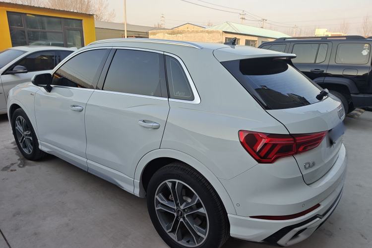 Used Audi Q3 2024 40 TFSI Fashion Dynamic Model