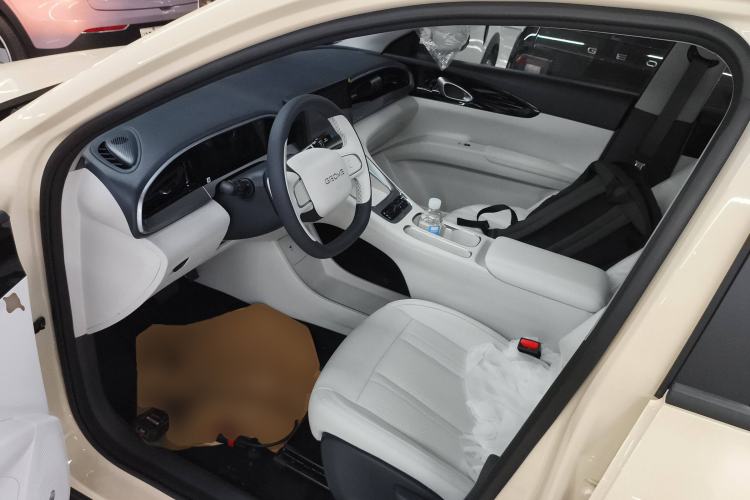 Used  Geome 2025 310km Youth Edition
