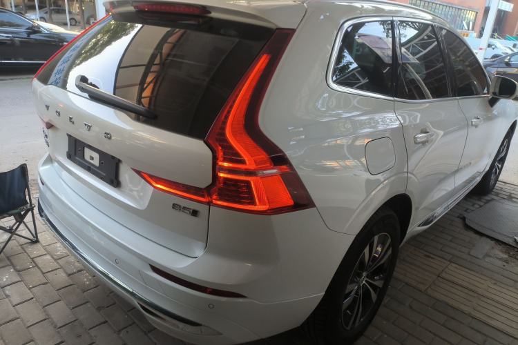 Used Volvo XC60 2022 B5 4x4 Zhiyi Luxury Edition
