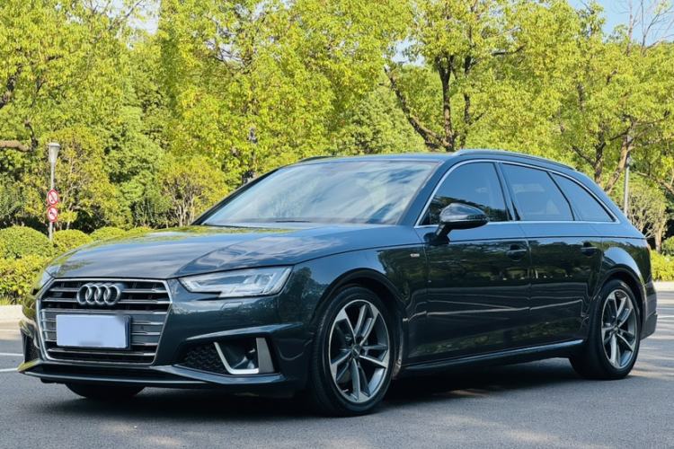 Used Audi A4 (Import) 2020 Avant Avant-garde 40 TFSI Fashionable and Dynamic Model