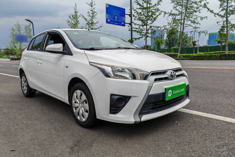 Used Toyota YARiS L 2015 1.5E Automatic Charm Edition
